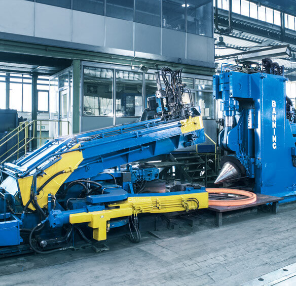 Radial- und Axialwalzwerk